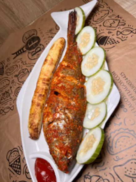 Grilled croaker fish with boli or fries